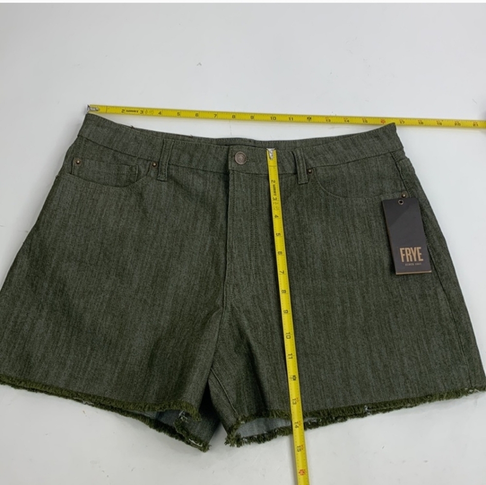 Frye Heritage Olive Green Shorts Raw Hem - Picture 7 of 9